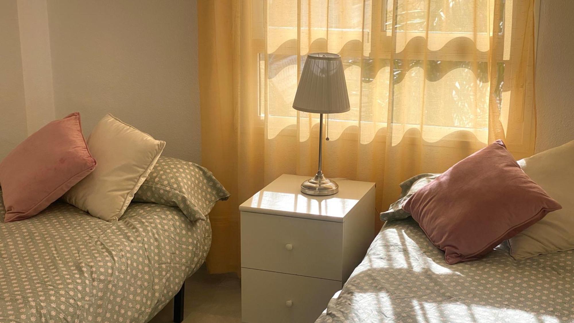 Apartament Carihuela Plaza Del Remo Torremolinos Zewnętrze zdjęcie