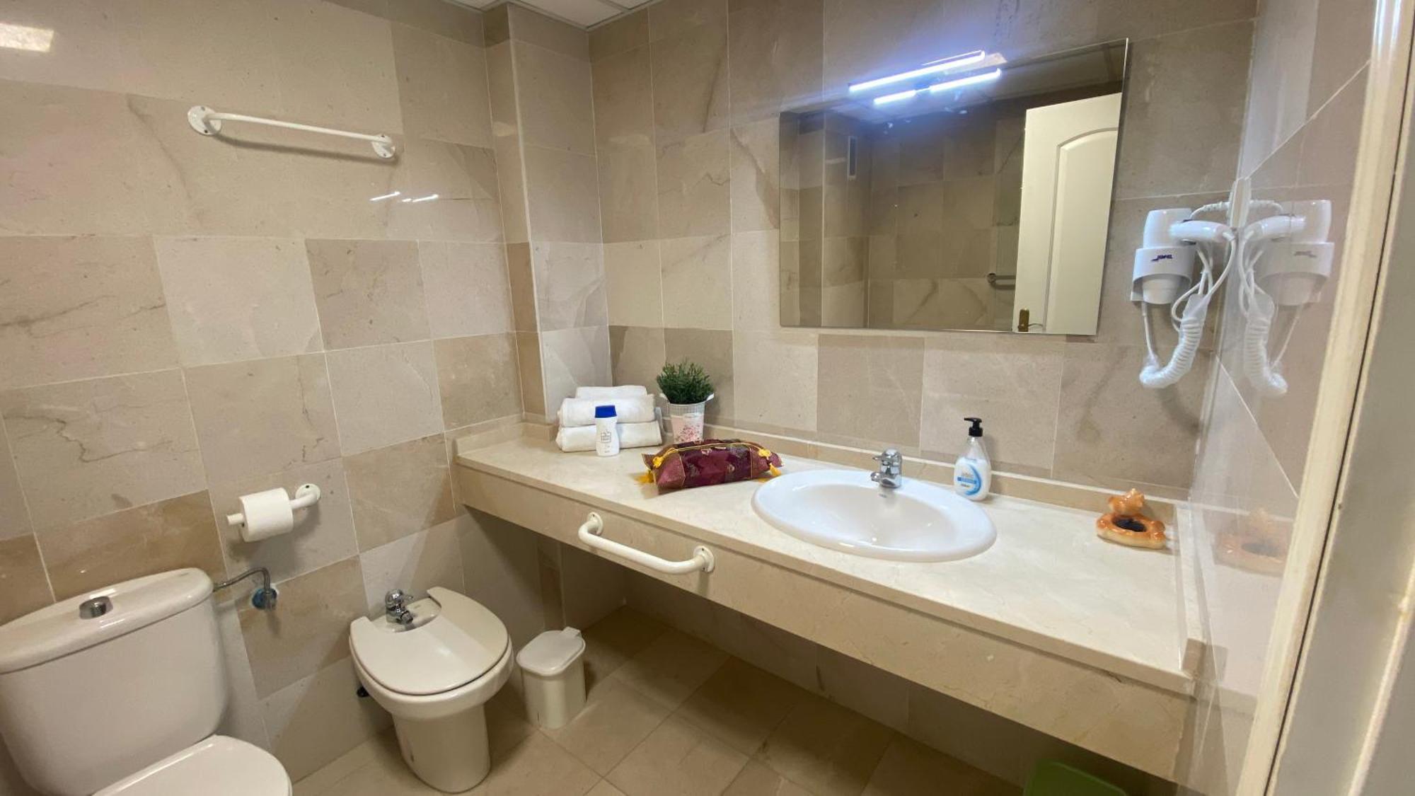 Apartament Carihuela Plaza Del Remo Torremolinos Zewnętrze zdjęcie