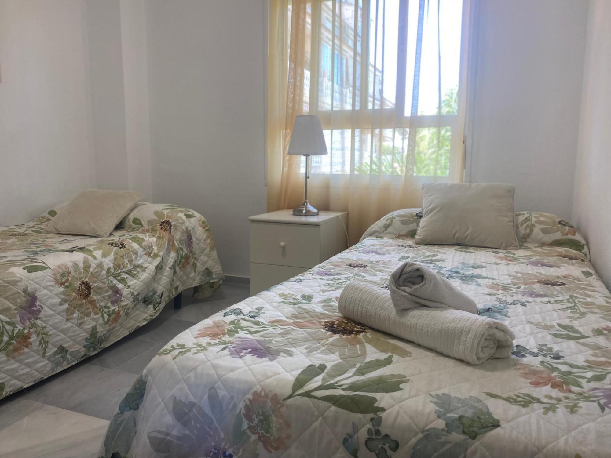 Apartament Carihuela Plaza Del Remo Torremolinos Zewnętrze zdjęcie