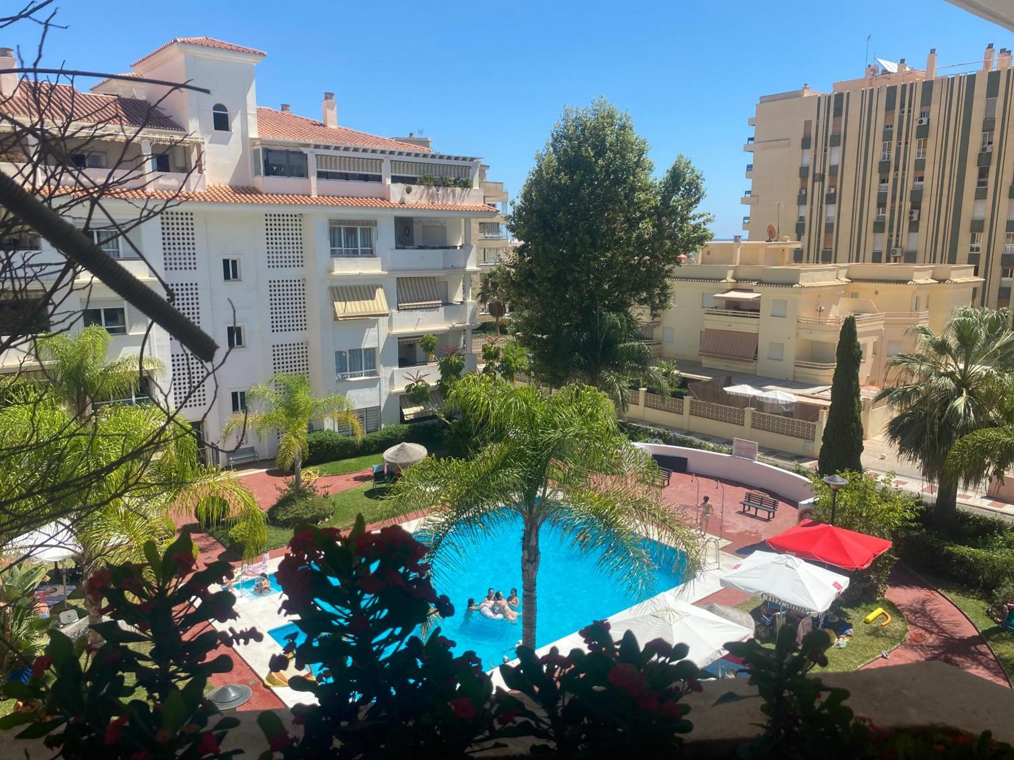 Apartament Carihuela Plaza Del Remo Torremolinos Zewnętrze zdjęcie